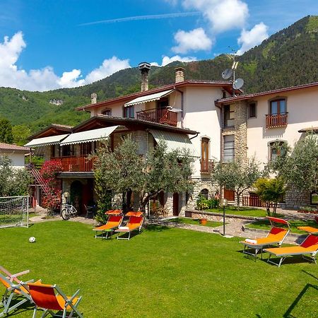 Villa Mariarosa Apartments Tignale Εξωτερικό φωτογραφία