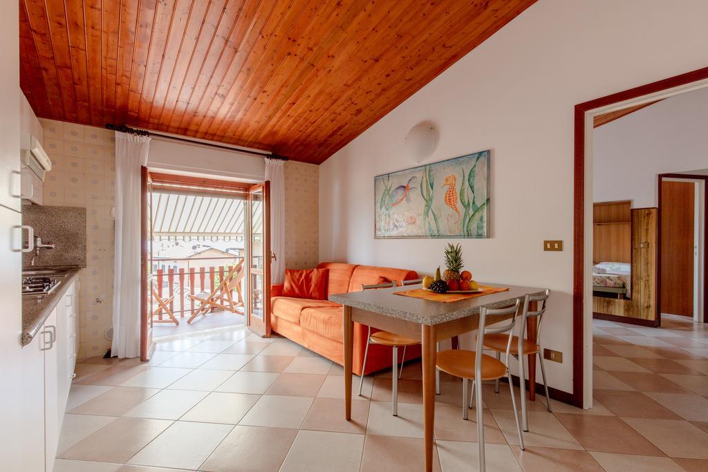 Villa Mariarosa Apartments Tignale Εξωτερικό φωτογραφία