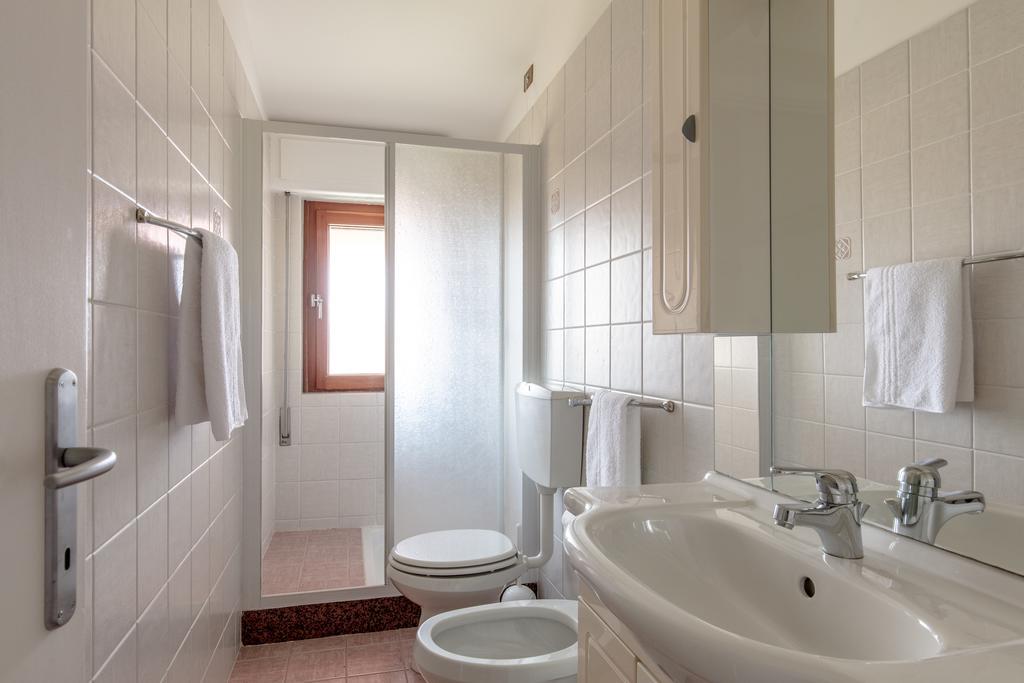 Villa Mariarosa Apartments Tignale Εξωτερικό φωτογραφία
