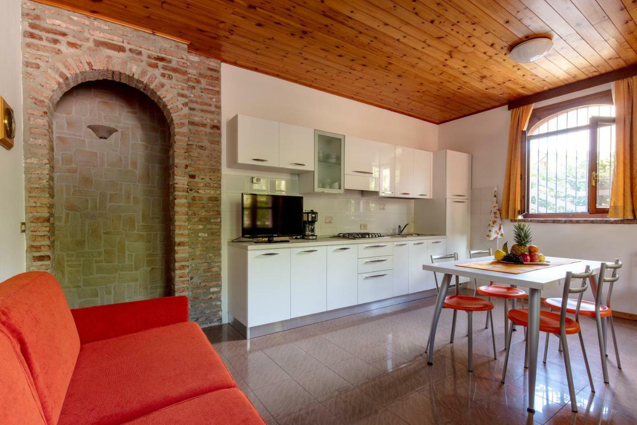 Villa Mariarosa Apartments Tignale Εξωτερικό φωτογραφία